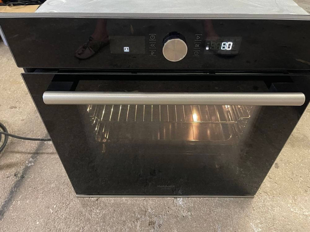 Four hotpoint Electroménager