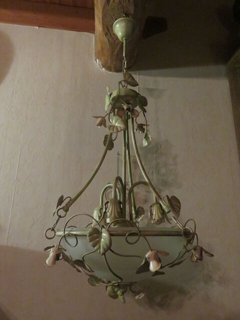 lustre 80 Dolaincourt (88)
