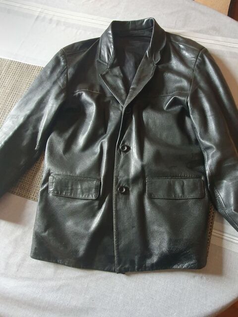 Veste en cuir 30 Vals-les-Bains (07)
