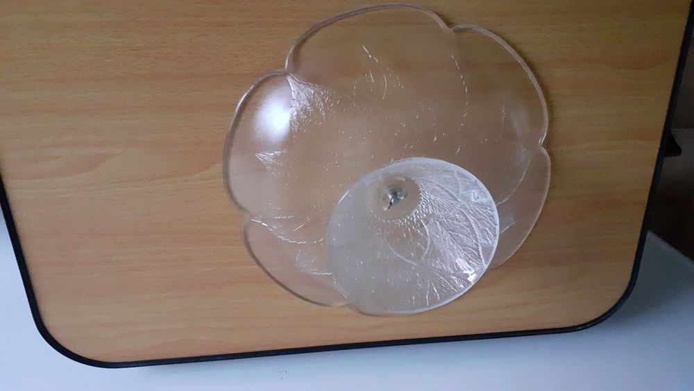 Pr&eacute;sentoir &agrave; g&acirc;teaux sur pied Décoration