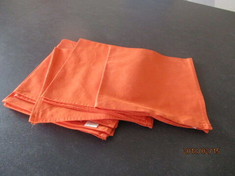 Six serviettes de table 15 Castres (81)