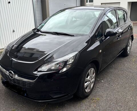 Opel corsa 1.4 90 ch Black Edition