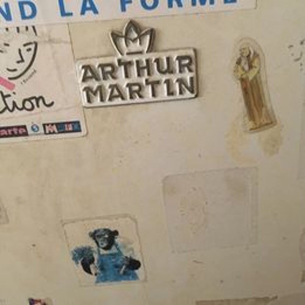 R&eacute;frig&eacute;rateur/frigo/frigidaire r&eacute;tro Arthur Martin De 1960
