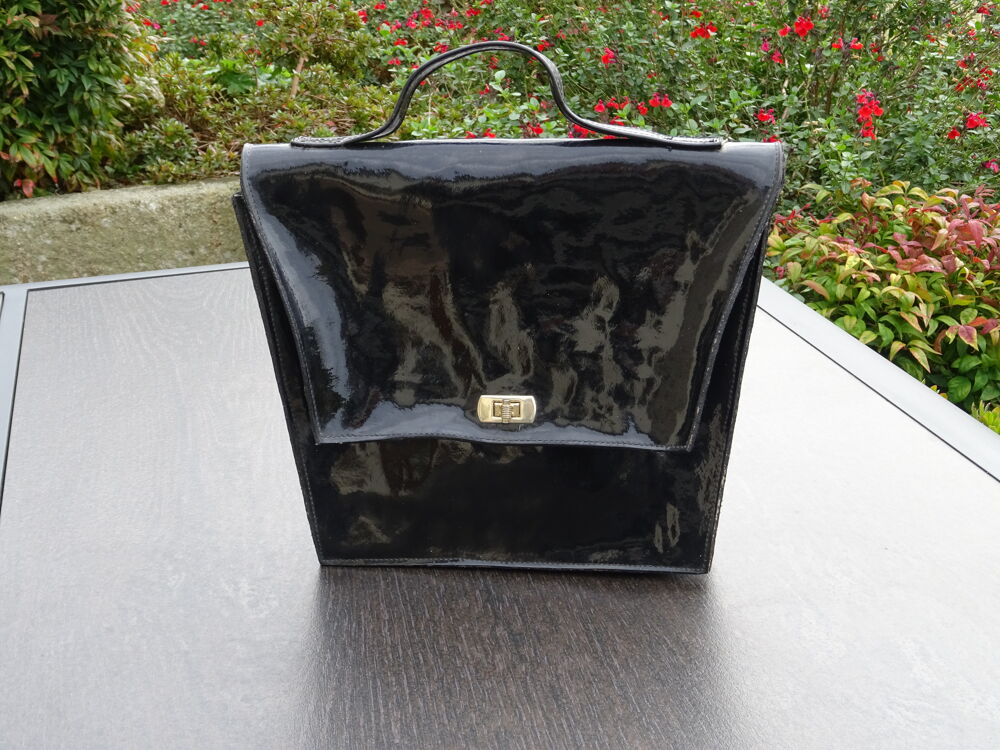 sac en cuir noir verni Maroquinerie
