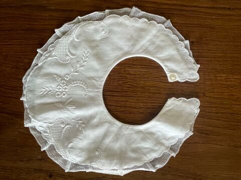 bavoirs dentelle très anciens Limoges (87)