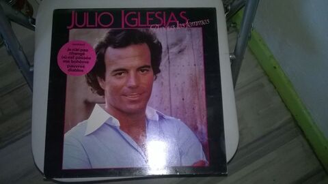 Vinyle Julio Iglesias
A vous les femmes
1979
Excellent et 8 Talange (57)