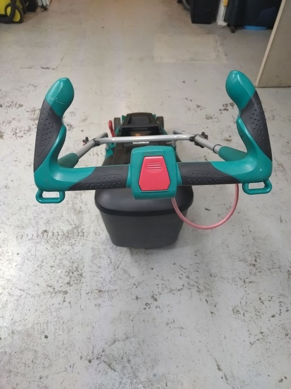 Tondeuse &agrave; gazon Bosch Jardin