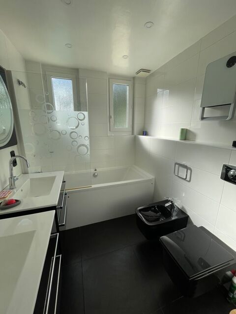  Villa  louer 6 pices 110 m