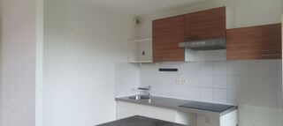  Appartement à louer 3 pièces 64 m²