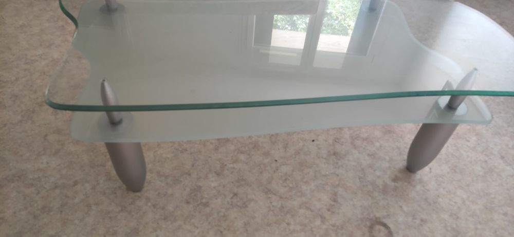 Table basse en verre Meubles
