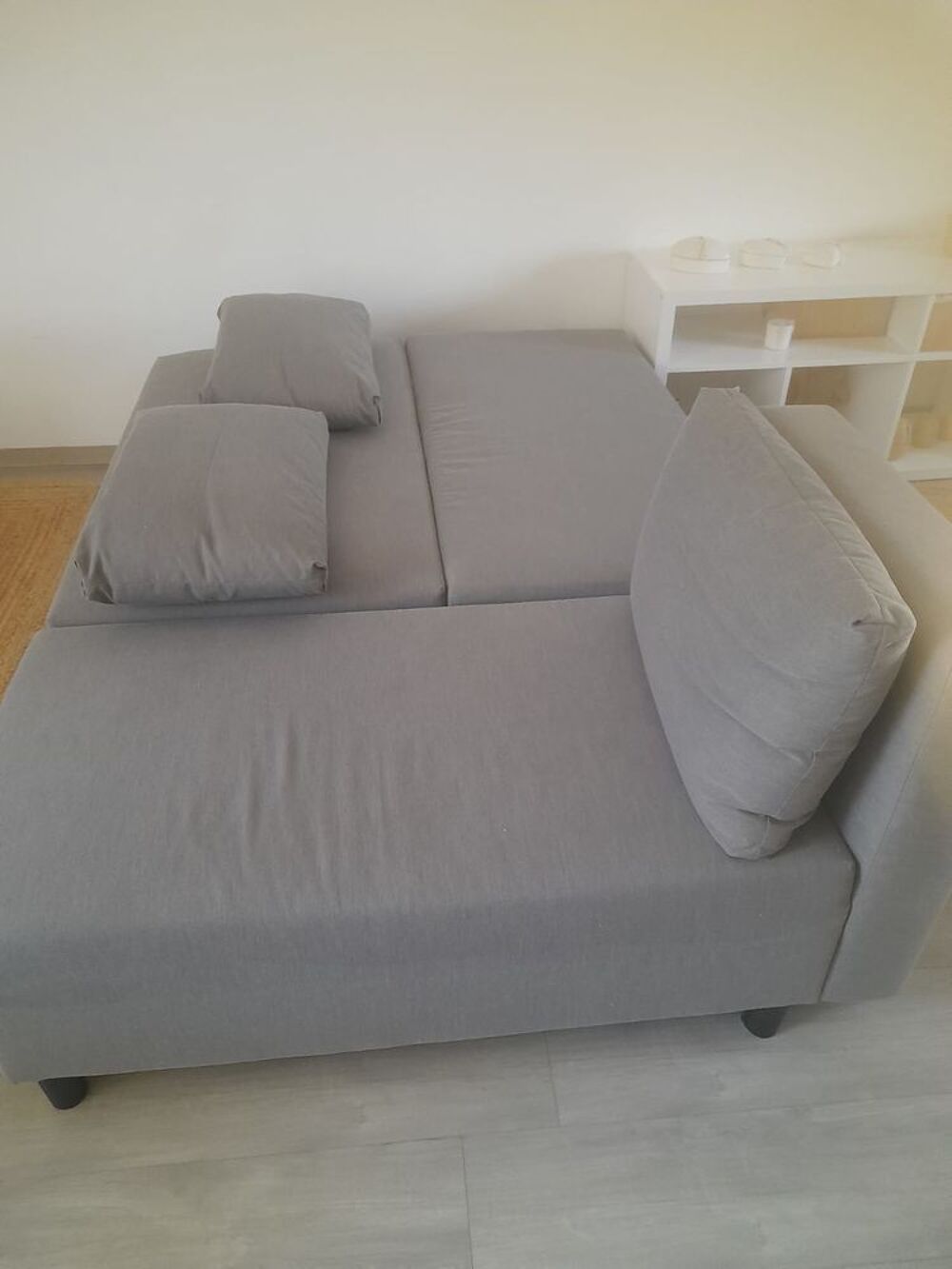 Canap&eacute; convertible avec coffre Meubles