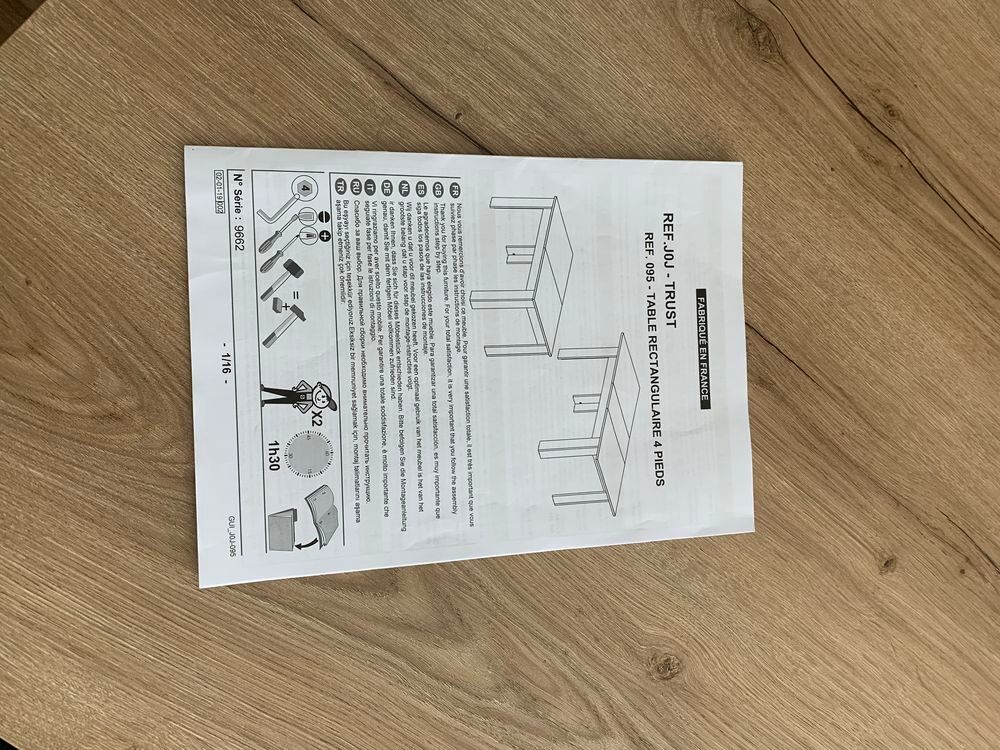 Table de salle &agrave; manger Meubles