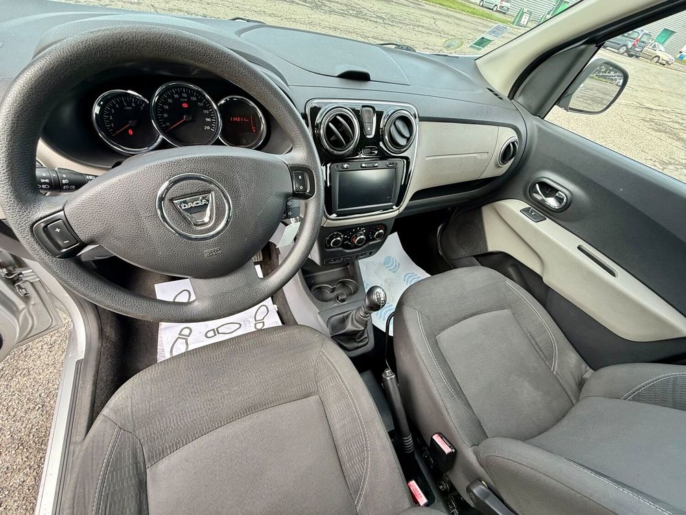 Lodgy dCI 110 7 places Stepway(6 CV) 2014 occasion 65800 Aureilhan