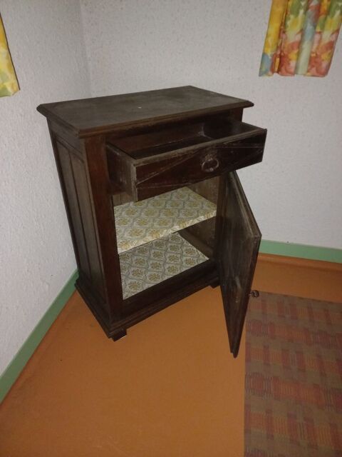 meuble bas rustique 1 porte  80 Bressuire (79)