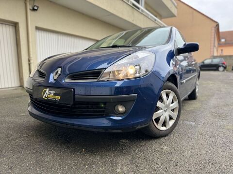 Annonce voiture Renault Clio III 4990 €