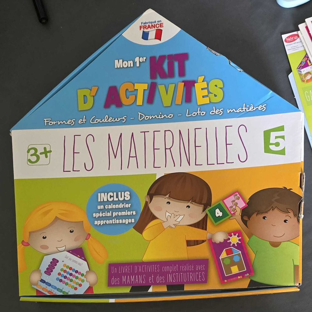 Mon 1er kit d'activit&eacute;s formes et couleurs Jeux / jouets
