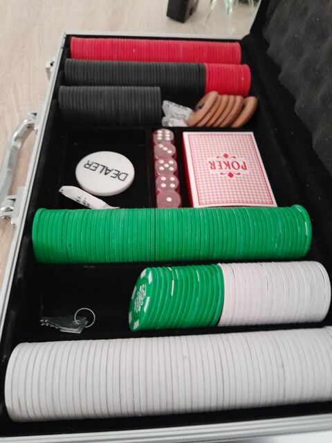 manette de jeux de poker 25 Archiac (17)