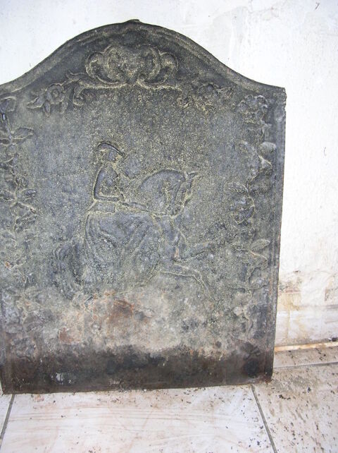 Plaque Fonte de Cheminée 40 Saint-Lys (31)