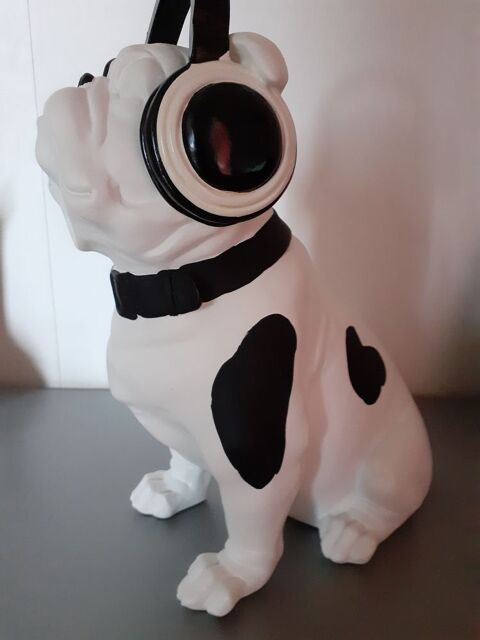  Grande Statue bouledogue 25 Roanne (42)