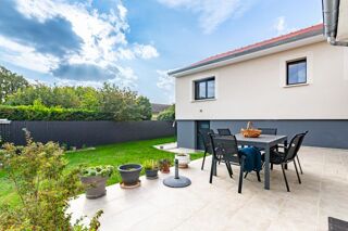  Maison  vendre 6 pices 140 m