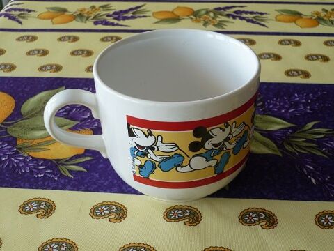 Mug Mickey parc KILN CRAFT disney store enfant ani 9 Semécourt (57)