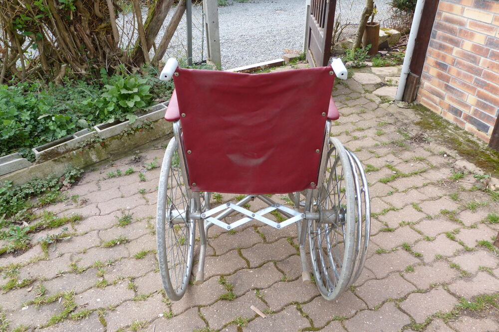 Fauteuil roulant Meubles