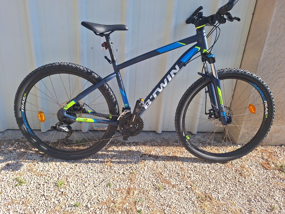 VTT rockrider 520 etat neuf Vélos