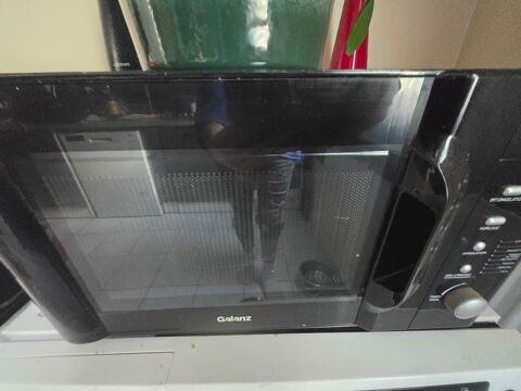 Micro onde 30 Nimes (30)