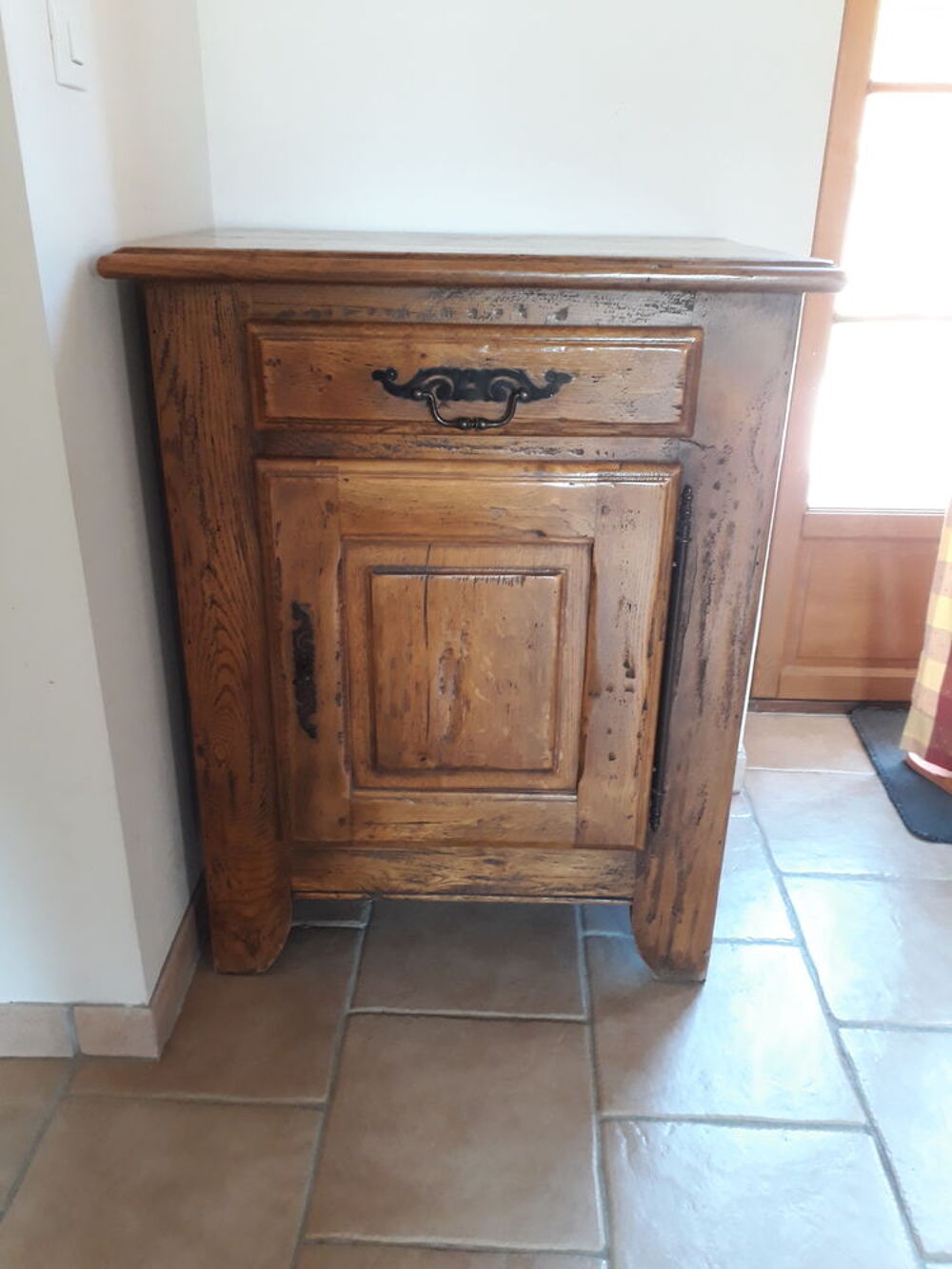 Ensemble table+ buffet 2 portes + buffet 1 porte Meubles