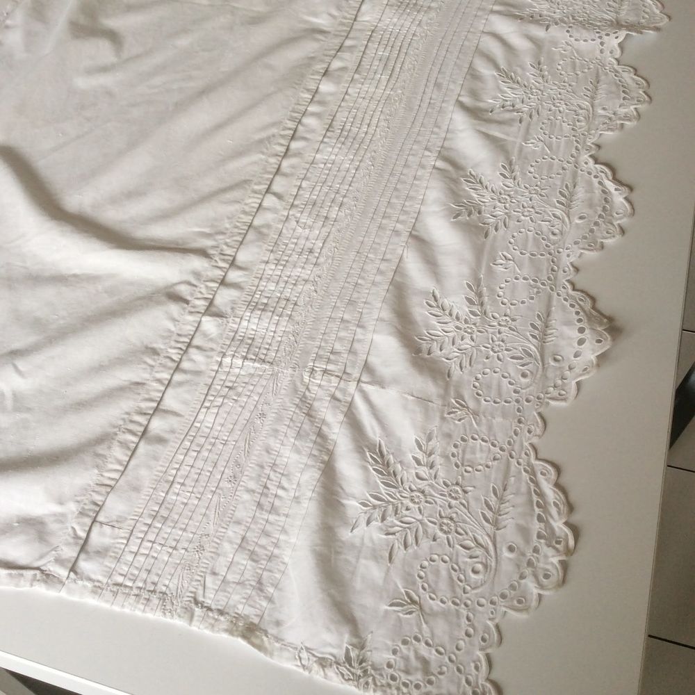 Cache sommier matelas ancien Vêtements