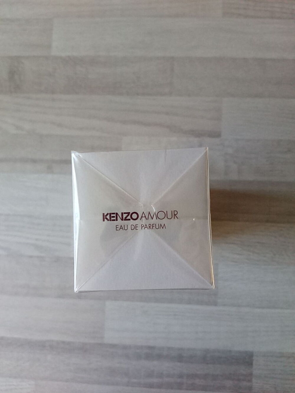 Eau de parfum Kenzo amour Bijoux et montres