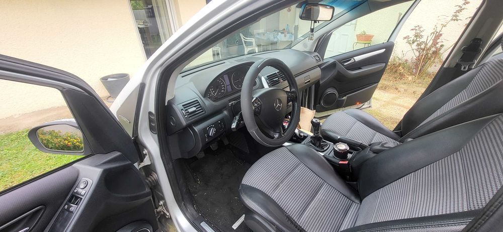 Classe A 180 BlueEFFICIENCY Avantgarde 2004 occasion 38670 Chasse-sur-Rh&ocirc;ne