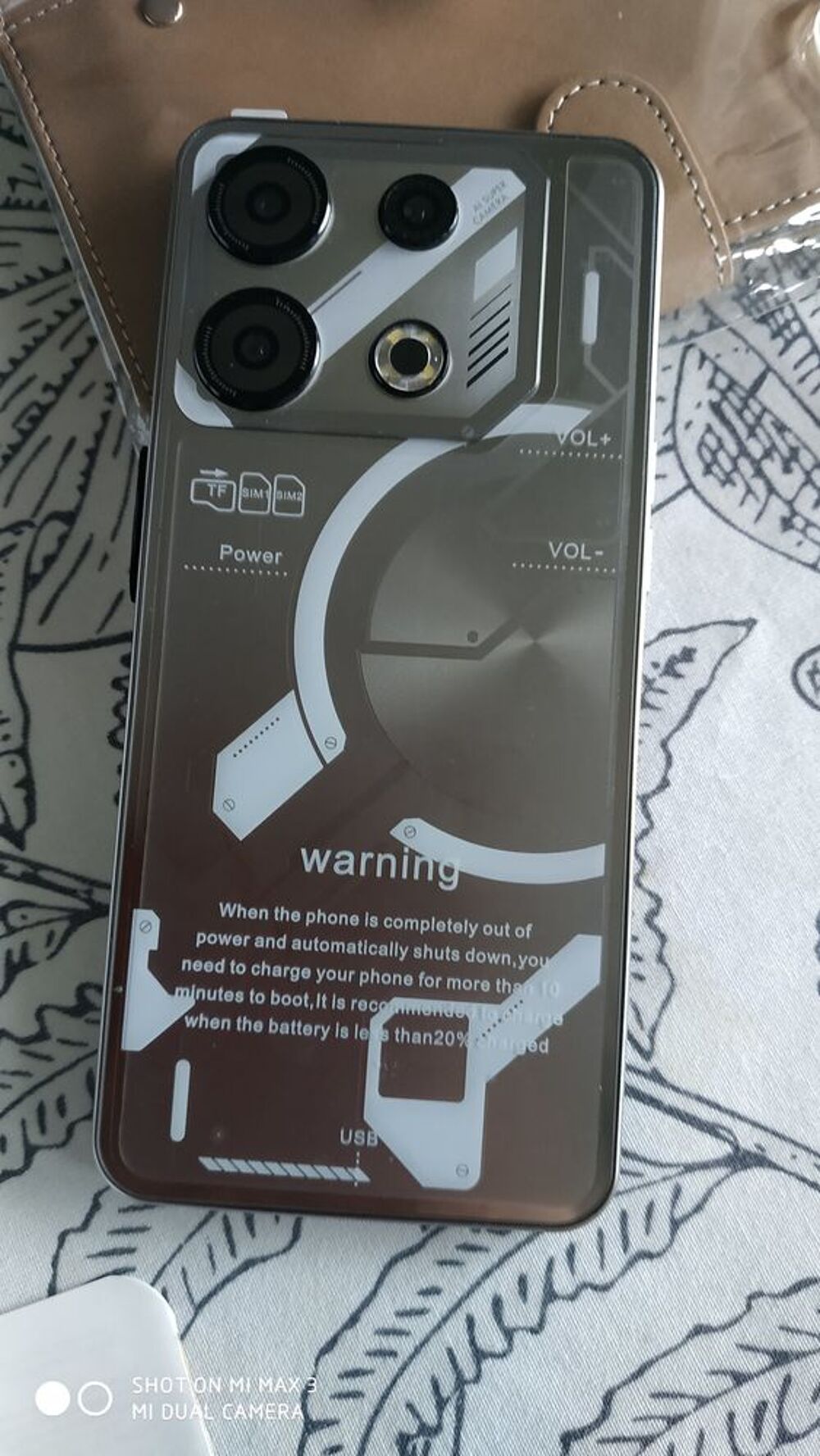 Smartphone noir &eacute;cran tactile Audio et hifi