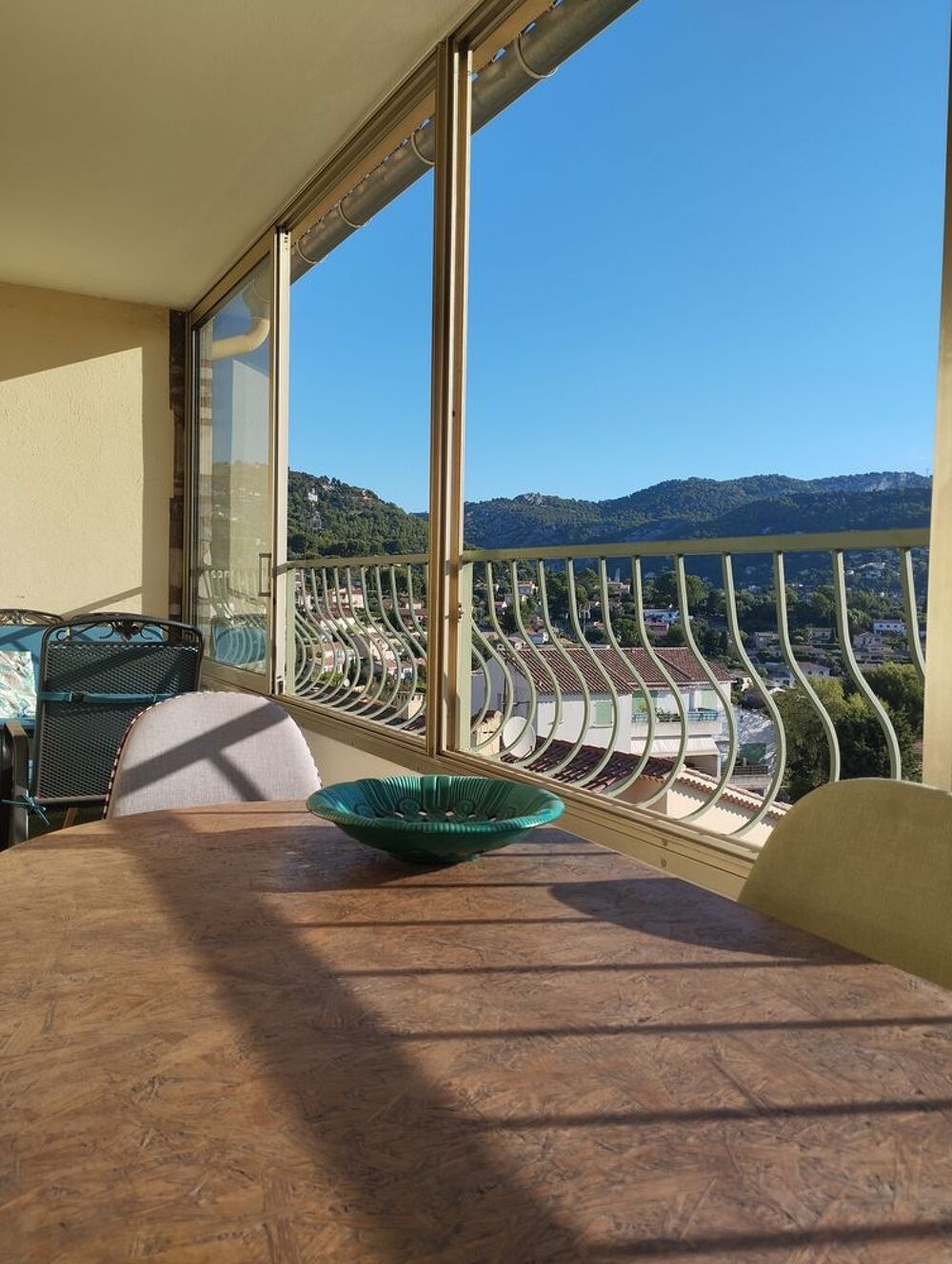 Vente Appartement 1 Appartement 78m² + 1 Garage 28m² Ollioules