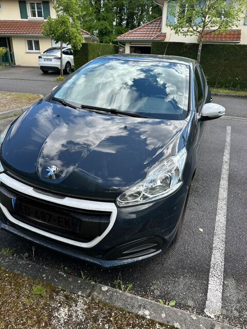 Peugeot 208 1.0 PureTech 68ch BVM5 Like 2016 occasion Gex 01170
