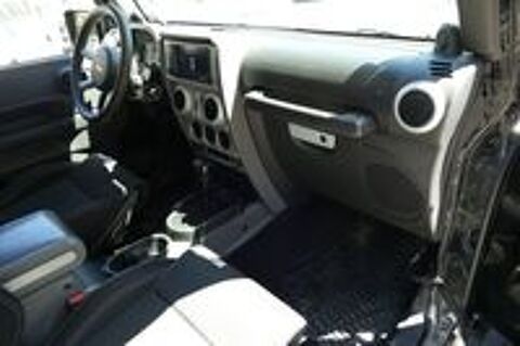 Wrangler 2.8 CRD 177 FAP Unlimited Overland A 2010 occasion 13600 La Ciotat