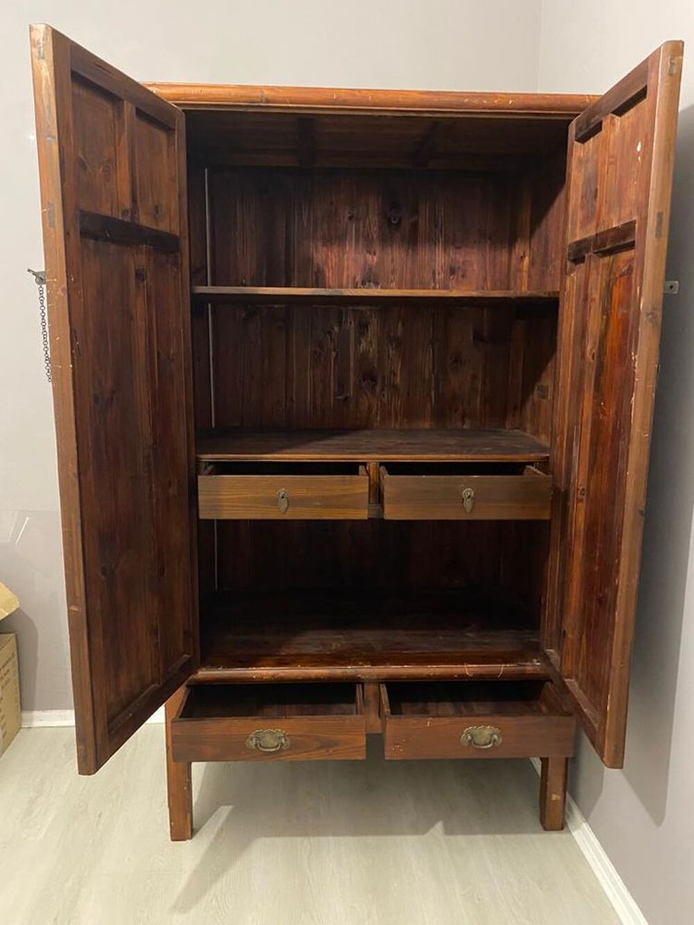 armoire en bois massif Meubles