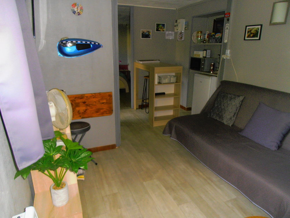   LE REPAIRE LIMOUX  CHAMBRE D HOTES RELAIS MOTARD ET VELOS Languedoc-Roussillon, Limoux (11300)