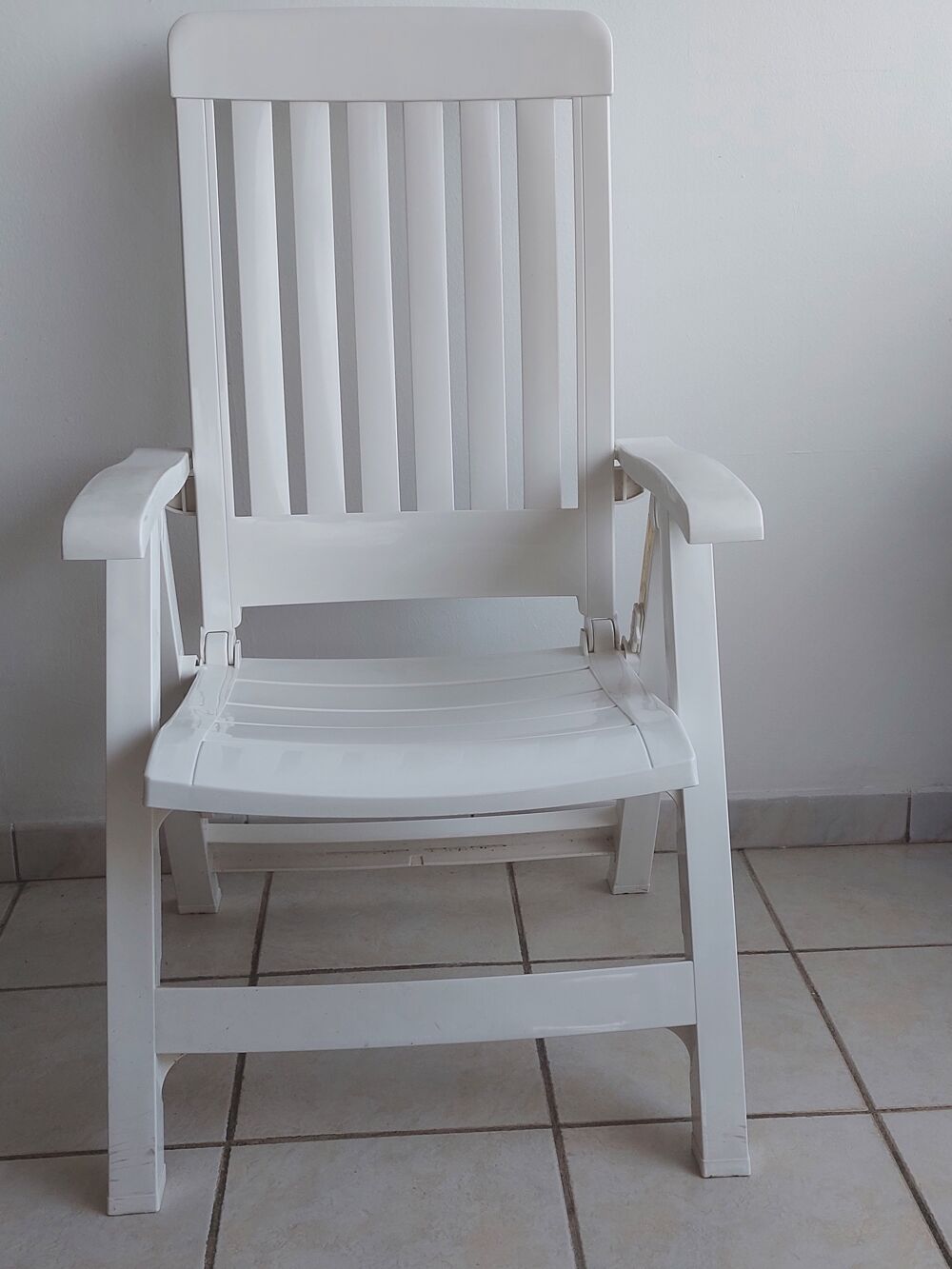 LOT DE 4 FAUTEUILS DE JARDIN MULTIPOSITIONS Meubles