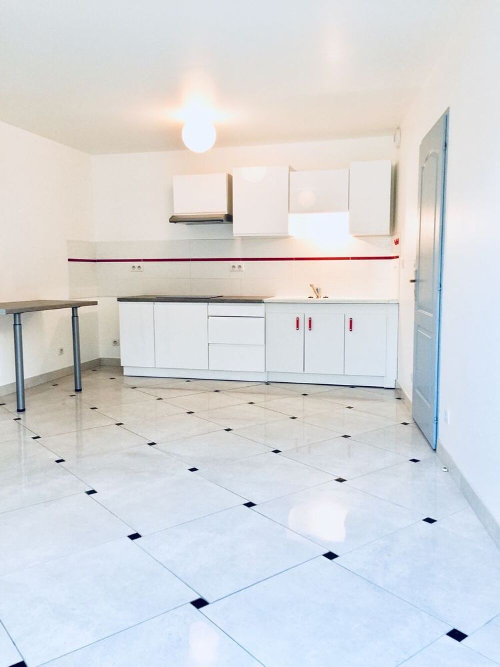 Location Appartement Epernay, F2 avec terrasse Épernay