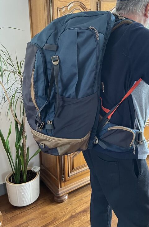 Sac � dos randonn�e 70 Litres 95 Saint-Prix (95)