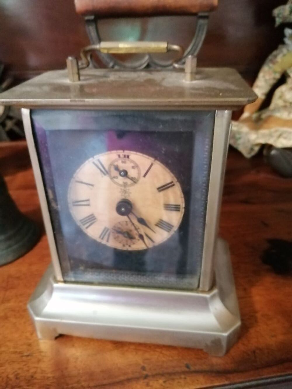 Horloge de table de chevet vintage 
