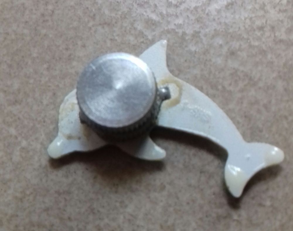MAGNET, AIMANT DAUPHIN pour FRIGO 