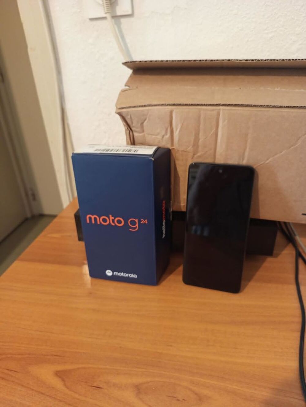 je un t&eacute;l&eacute;phone portable android Téléphones et tablettes