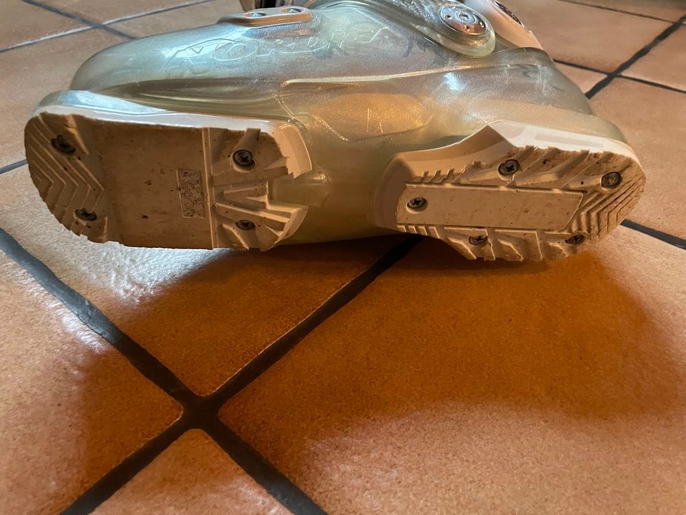  CHAUSSURES DE SKI T36 NORDICA TR&Egrave;S PROPRE Sports