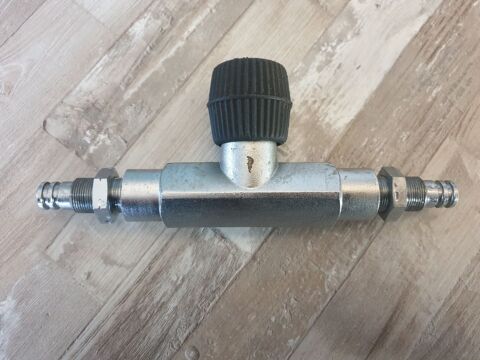 S�parateur central pour robinetterie bi 35 Tours (37)