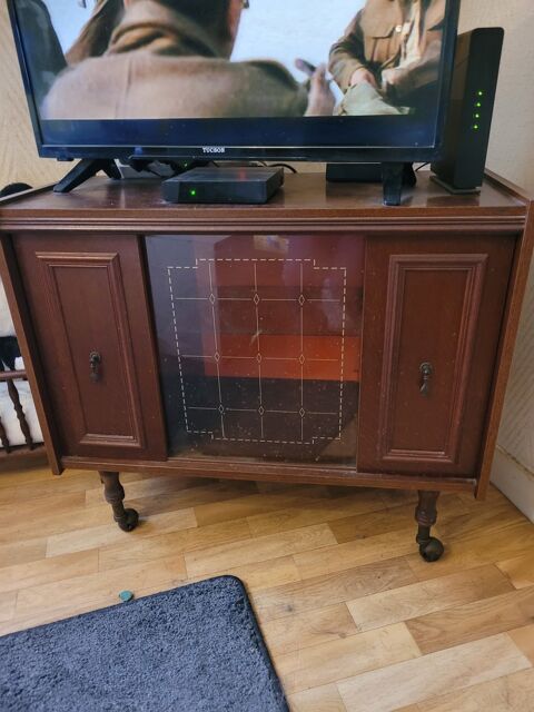 Meuble bar en bois brun deux portes  motifs 20 Coulounieix-Chamiers (24)