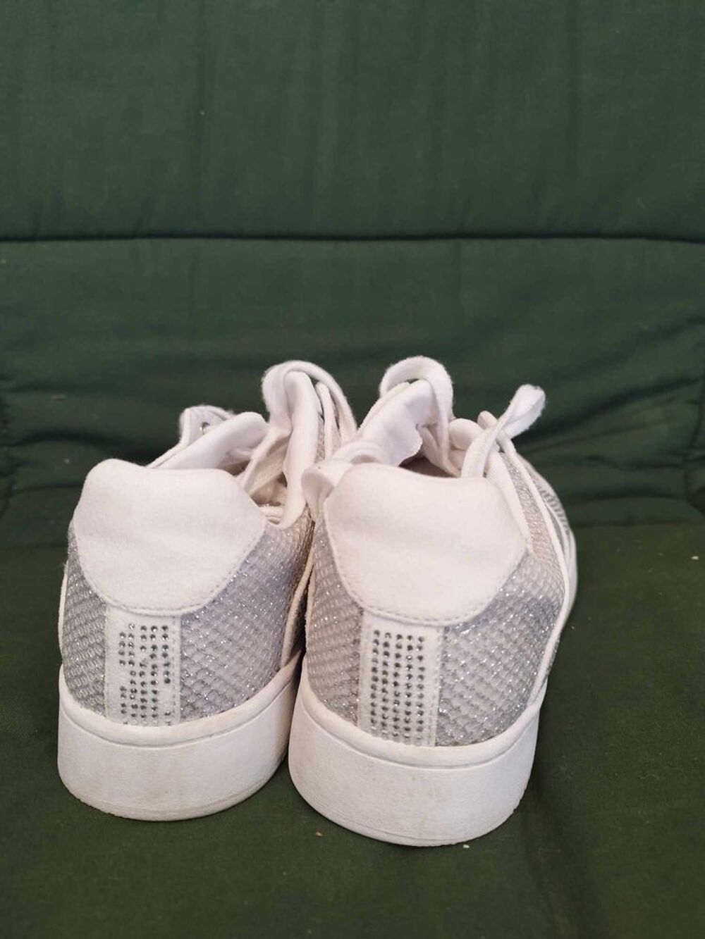 Basket Guess femme pointure 41 Chaussures