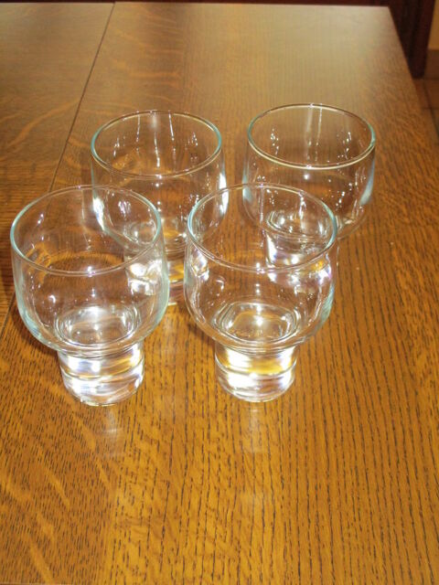 4 verres identiques pas un éclat et autres modèles 0 Mérignies (59)