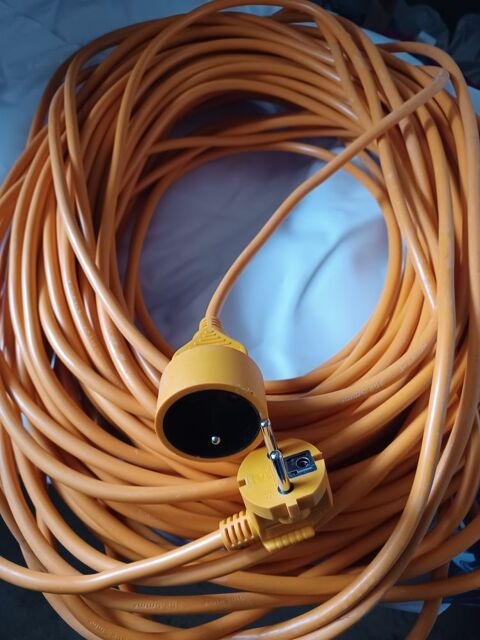 Rallonge �lectrique de 50 m 3G2.5mm2 Saint-Cl�ment-de-Rivi�re (34)